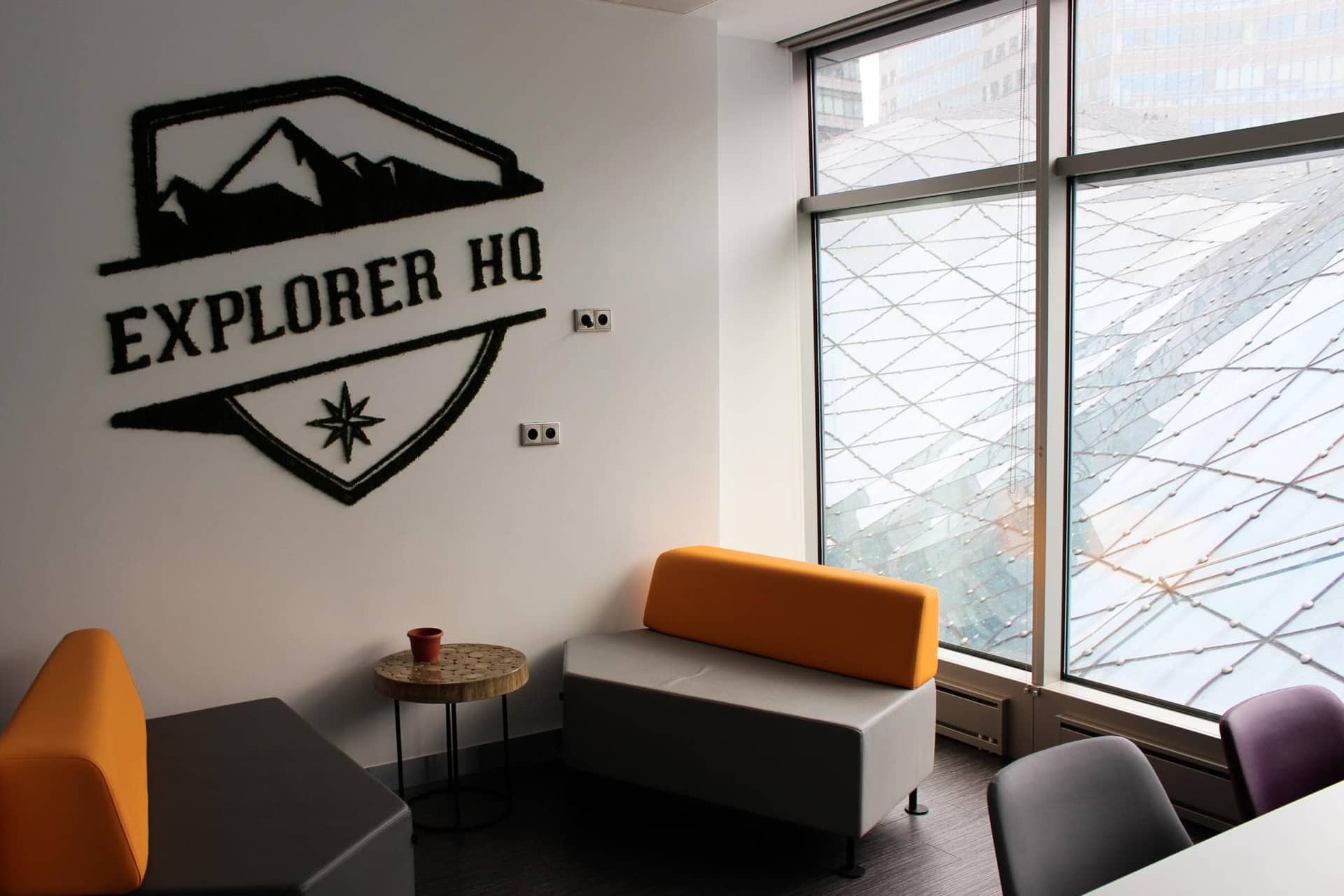 Biura Explorer HQ - miniatura 2