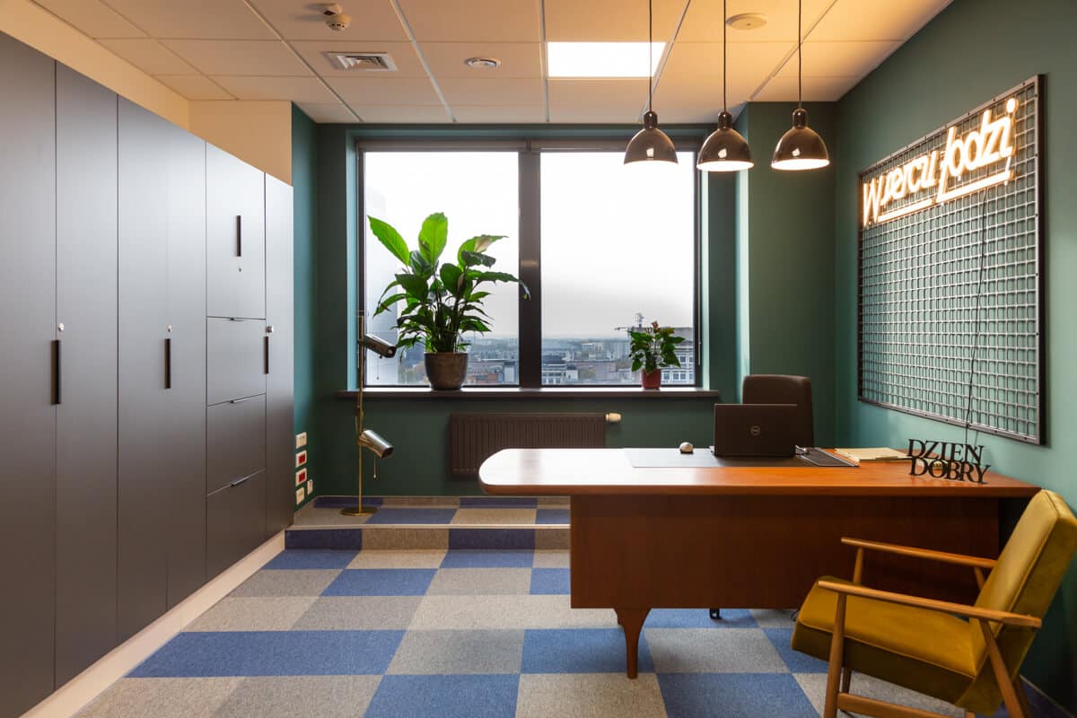 Biura Cowork by Memos Red Tower